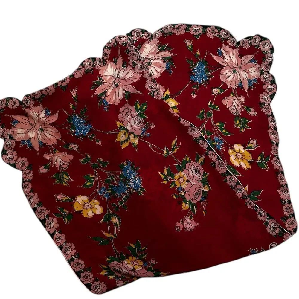 Vintage silk floral scarf with scalloped edges